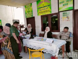 Babinsa Desa Blumbungan, Pamekasan Bantu Edukasi Ibu-ibu di Kegiatan Posyandu agar Terhindar dari Stunting