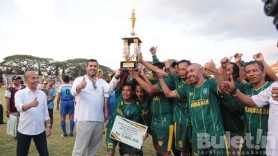 Unggul di Adu Penalti, Kelurahan Kanigaran Juara Wali Kota Probolinggo Cup U-45