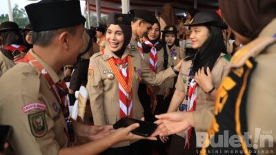 Atikoh Ganjar Terima Lencana Karya Bakti di Hari Pramuka ke 62