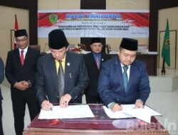 Bupati Tapsel Bersama Pimpinan DPRD Tandatangani Nota Kesepakatan KUA-PPAS 2024
