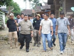 Bupati Tapsel Bersama Pimpinan OPD Tinjau Kesiapan Desa Gunung Baringin untuk Ikuti Lomba Tingkat Provsu