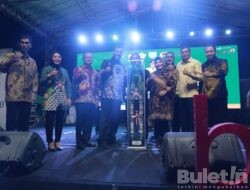 Wali Kota Serahkan Penghargaan dan Bantuan di Malam Penutupan Hadipro 2023