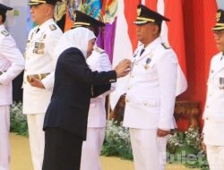 Gubernur Khofifah Lantik Ugas Irwanto Sebagai Pj. Bupati Probolinggo