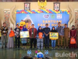 Tekan Angka Stunting, Bupati Pamekasan Berkolaborasi Bagikan Ratusan Bantuan Susu kepada Siswa SD