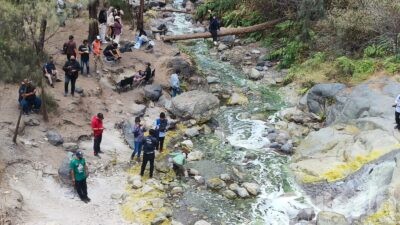 Destinasi Wisata Air Kali Pahit Bondowoso Mengandung Sulfat