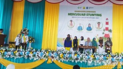 Bupati Aliong Mus Kukuhkan 8 Camat se-Kecamatan Taliabu Pada Seminar Mercusuar