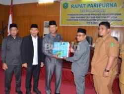 Rapat Paripurna Penyampaian Nota Keuangan Rancangan APBD Padangsidimpuan TA 2024