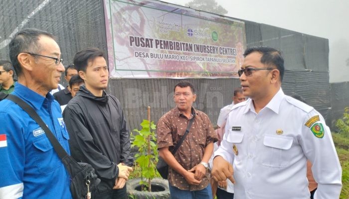 Wabup Tapsel: Bantu Puluhan Ribu Bibit Kopi pada Petani Saipar Dolok Hole