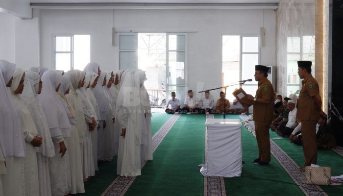Pj. Walikota Padangsidimpuan Kukuhkan Pengurus Pengajian Al – Ikhlas Periode 2023 – 2028