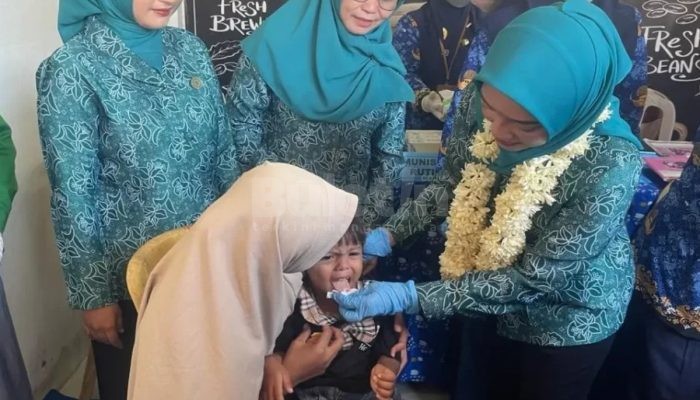148.416 Anak di Kabupaten Probolinggo Sudah Divaksin Polio Putaran 2
