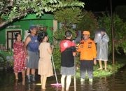 Pj Bupati Probolinggo Turun Langsung Ke Lokasi Banjir di Kecamatan Dringu