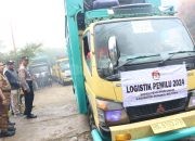 40 Truk Angkut Logistik Pemilu 2024, Dilepas Bupati Tapsel Ke 15 Kecamatan