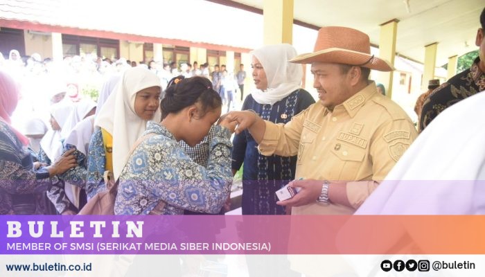 Wujud Kepedulian Pada Dunia Pendidikan, Bupati Tapsel Kunjungi SMPN 03 Garonggang