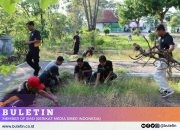 Polres Pamekasan Bersama Wartawan dan Komunitas Vespa Gelar Baksos