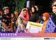 Pj. Ketua Dekranasda Apresiasi Karya Desainer Motif Batik Khas Kota Probolinggo