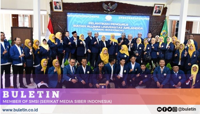 Mantan Gubernur Jatim Khofifah Indar Parawansa Lantik IKA Unair Bondowoso, Begini Harapannya
