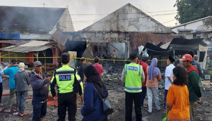 Pasar Dampit Malang Kebakaran, Pihak Kepolisian Masih Dalami Penyebabnya