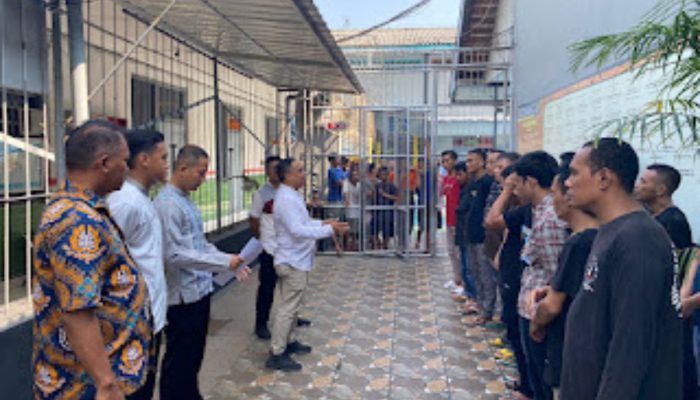 Dinyatakan Bebas Bersyarat, 17 Warga Binaan Lapas Probolinggo Kembali Hirup Udara Segar