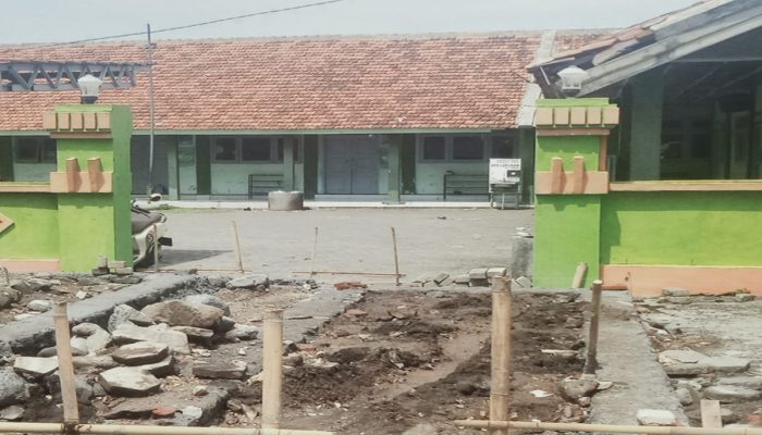 Takmir Masjid di Jember Tutup Akses Jalan Menuju Sekolah 
