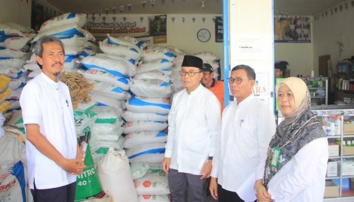Pemkot Probolinggo Bersama Tim Pengawas Pantau Stok dan Harga Pupuk Bersubsidi