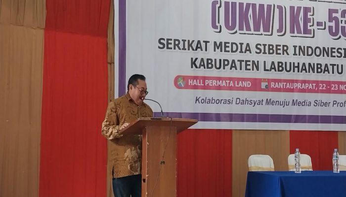 Ketum SMSI Hadiri Pembukaan UKW 53 Labuhanbatu Bersama UPDM