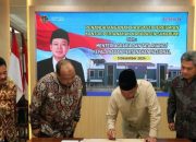 Menteri Nusron Wahid Tandatangani Prasasti Peresmian Kantor Pertanahan Kabupaten Sukabumi