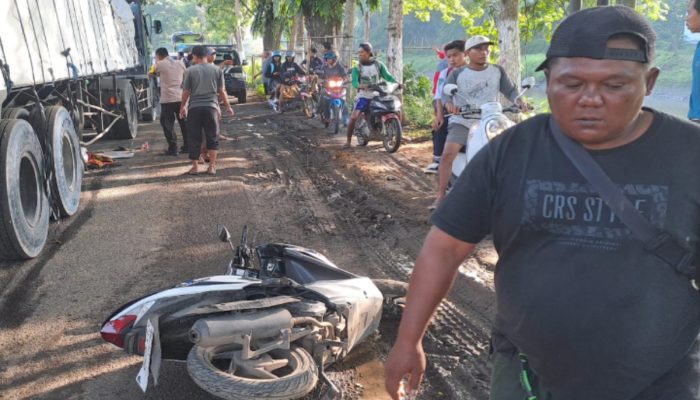 Rusak Parah, Jalan Protokol Provinsi Rambipuji-Puger Makan Korban Jiwa Perempuan Terlindas Truk 