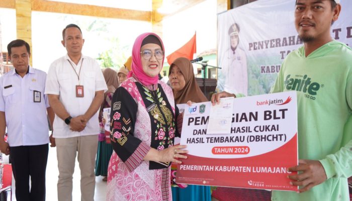 Pemkab Lumajang Mulai Salurkan BLT DBHCHT 2024