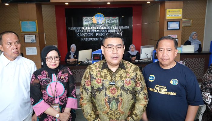 Kunjungi Kantah Kabupaten Semarang, Wamen ATR/Waka BPN: Layanan Harus Cepat dan Teliti