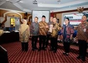 Amankan Aset Negara, Menteri Nusron Serahkan Ratusan Sertipikat Tanah Aset Pemda Se-Jawa Tengah