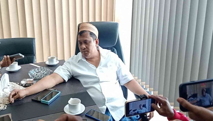 H. Her Minta Petani Kurangi Tanam Tembakau Pada Musim Tahun 2025