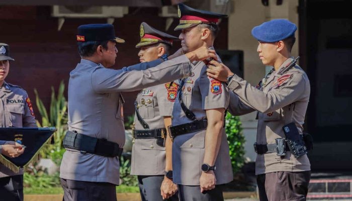 Kapolda Jatim Mutasi Kapolres Jember, Ini Sosok Penggantinya