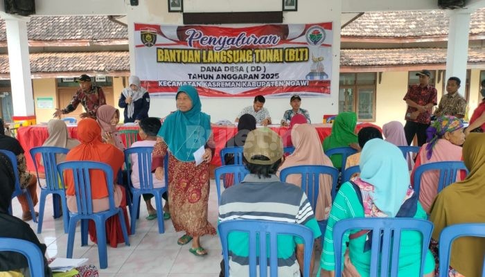 Penyaluran BLT DD Secara Serentak di Kantor Kecamatan Oleh Pemdes Jatirejo TA 2025
