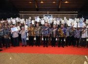 642 KK Transmigran Terima Sertipikat Hak Milik, Pemerintah Luncurkan Program Trans Tuntas