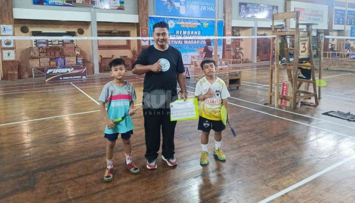 Ratusan Atlet Turnamen Badminton Championship dan Festival Mabar Tahun 2025 Rembang