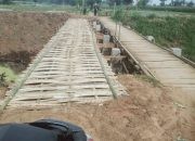 Pengusaha Berikan CSR Rp.30 Juta di Jember, Masyarakat Tetap Ingin Tutup Tambak