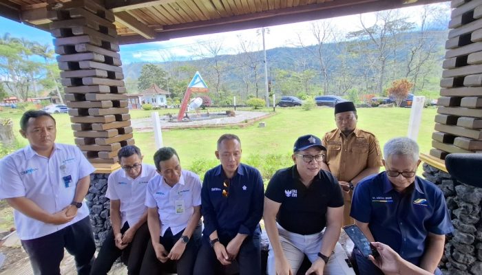Wamen BUMN Tinjau Pabrik Kopi di Ijen Bondowoso, Dorong Kolaborasi Petani dan BUMN untuk Ekspor