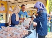 DPPTK Ngawi Gelar Pasar Murah di Kantor Desa Pohkonyal TA 2025