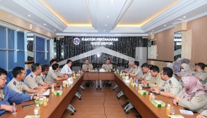 Lakukan Penguatan Strakom di Kantah Kota Depok, Karo Humas dan Protokol Beri Pesan agar Layanan Tersampaikan ke Masyarakat