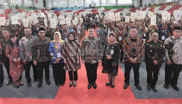 Jelang HUT ke-80 RI, Wamen Ossy Tegaskan Komitmen Presiden Prabowo untuk Menyejahterakan Rakyat