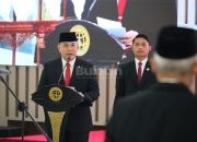 Lantik Pejabat Struktural, Wamen Ossy Ajak Jajaran Mengabdi kepada Negara dengan Penuh Dedikasi