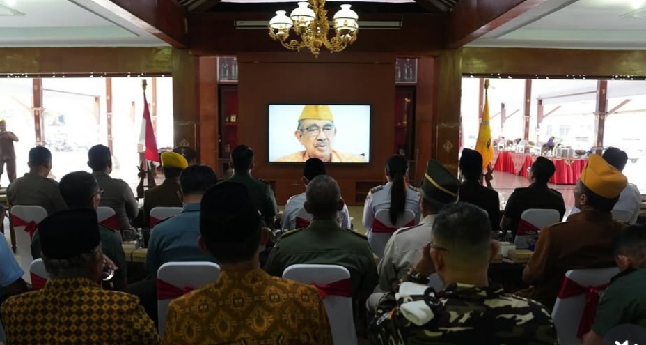 Veteran Blitar Ajak Generasi Muda Rawat Persatuan di Peringatan HUT LVRI 2025