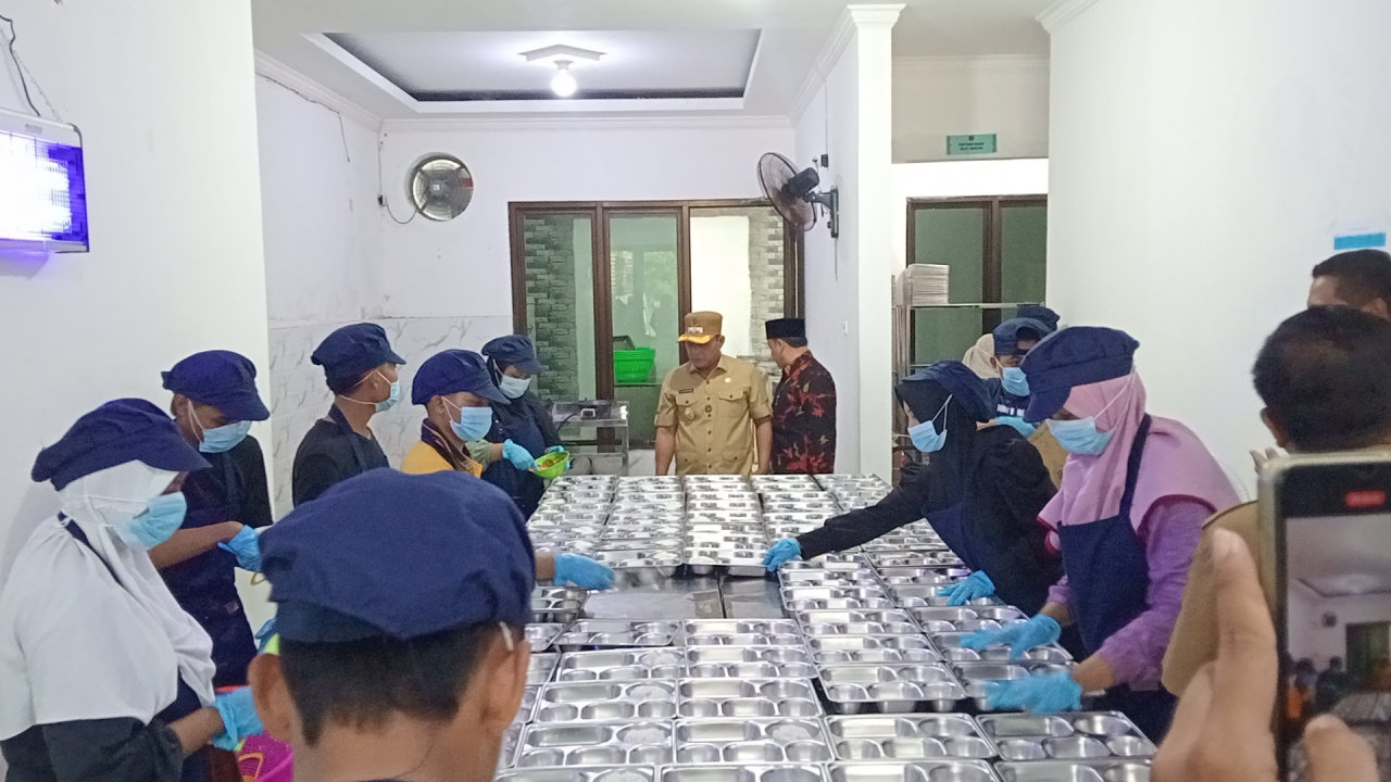 Imbas dari Keracunan Massal, SPPG Tlanakan Pamekasan Dinonaktifkan BGN