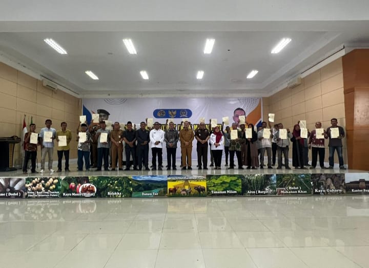 BPN Sumut Tekankan Pelayanan Publik dan Kepastian Hukum Tanah di Penyerahan 400 Sertipikat Padang Lawas Utara