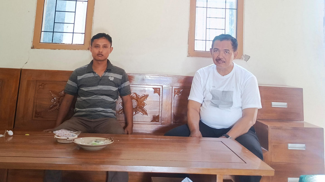 ‎PTSL Tahap II Resmi Diserahkan, Warga Mondoteko Rembang Kini Miliki Kepastian Hukum Aset Tanah