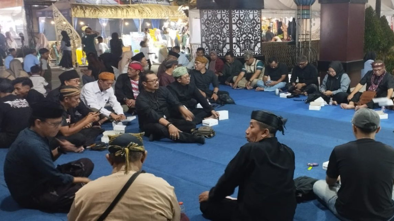 Harjakapro ke 280, Dewan Kebudayaan Bersama Disdikdaya Probolinggo Gelar Ngaji Budaya Bahas Kesejahteraan Seniman