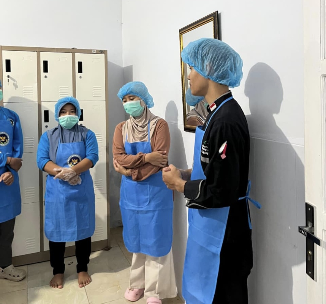 SPPG Sukowiryo Perkuat Standar Gizi dan Distribusi MBG Lewat Briefing hingga Pengawasan Ketat