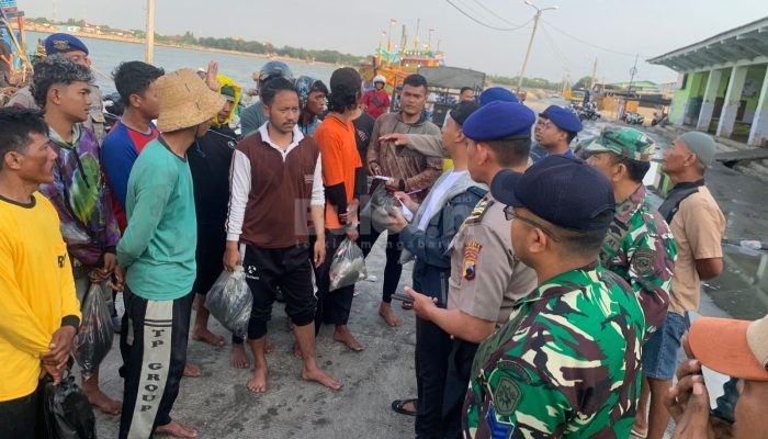 ‎Kapal Nelayan Rembang Karam di Laut Jawa, Kerugian Capai Rp800 Juta