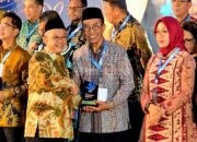 Bupati Pamekasan Raih Penghargaan Prestisius dari Mendikdasmen RI