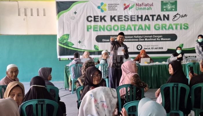 Peringati Hari Fraksi, PKB Hadirkan Pemeriksaan dan Pengobatan Gratis untuk Warga Bondowoso
